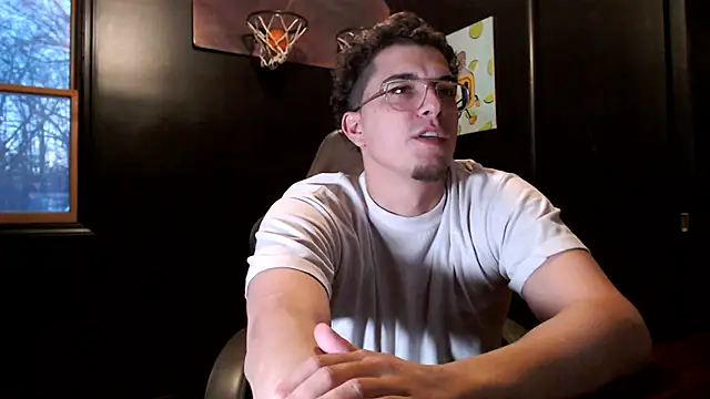 mrwop1 online show from 12-05-24, 10:23