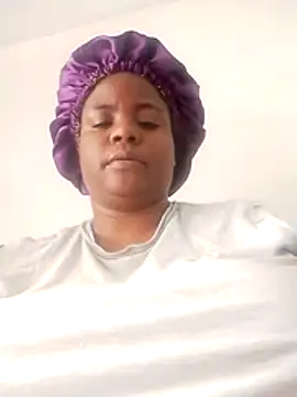 Snapshot of bigtitssxx chatting on 12-21-25, 08:49 bigtitssxx online show from 12-21-25, 08:49