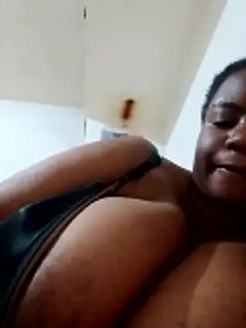 Snapshot of bigtitssxx chatting on 01-09-26, 07:22 bigtitssxx online show from 01-09-26, 07:22