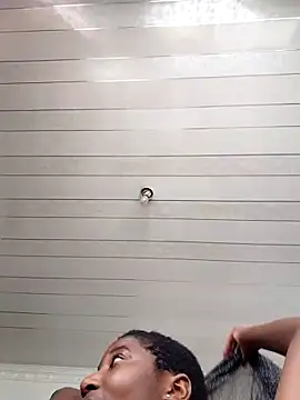 Snapshot of Jaybolla chatting on 11-24-25, 10:26 Jaybolla online show from 11-24-25, 10:26