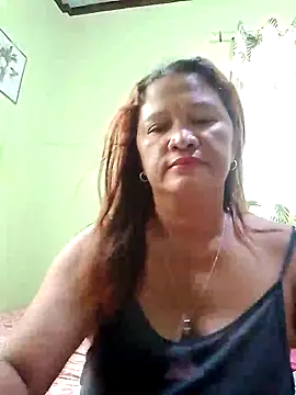 hott scarlett online show from 11-30-25, 02:04