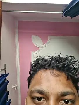 Snapshot of limtguys chatting on 11-14-25, 06:56 limtguys online show from 11-14-25, 06:56