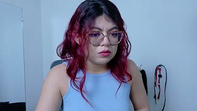 Catwhite  online show from 01-25-25, 11:55