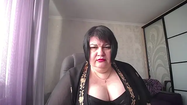 JuicyLady Di online show from 03-13-25, 07:09