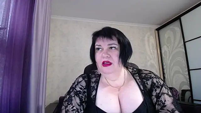 JuicyLady Di online show from 10-10-25, 05:06