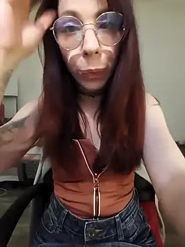 Snapshot of OnnaaH chatting on 03-04-25, 03:59 OnnaaH online show from 03-04-25, 03:59