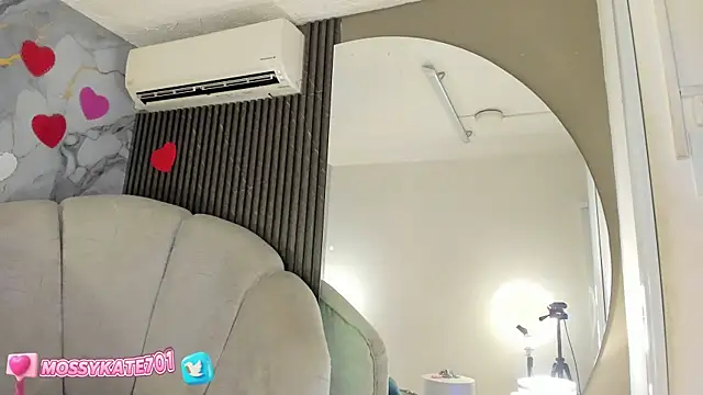 Katemoss70 online show from 02-14-25, 03:26