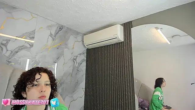 Katemoss70 online show from 02-22-25, 12:08