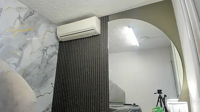 Katemoss70 online show from 02-28-25, 12:09