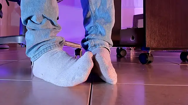 ArchieCollins online show from 10-08-25, 09:23