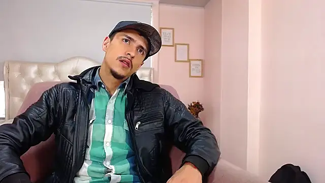 ryan maxy online show from 03-14-25, 01:24