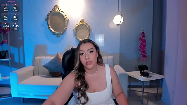 Snapshot of MartinnaBonnet chatting on 01-23-25, 03:54 MartinnaBonnet online show from 01-23-25, 03:54