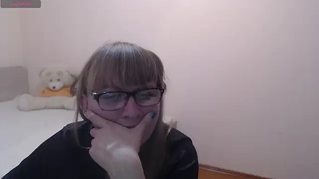 MargotLot online show from 01-25-25, 10:29