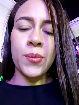 Snapshot of Nanybaker95 chatting on 03-07-25, 12:15 Nanybaker95 online show from 03-07-25, 12:15