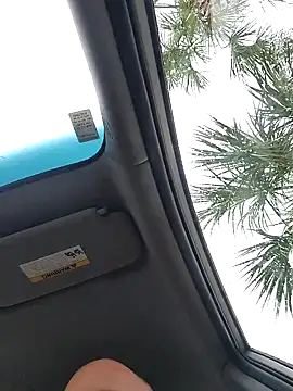 Snapshot of DigiSpankz chatting on 09-09-25, 09:25 DigiSpankz online show from 09-09-25, 09:25