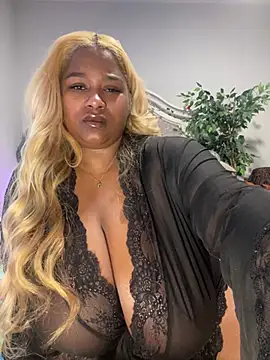 BigFineSelena online show from 01-06-25, 02:47