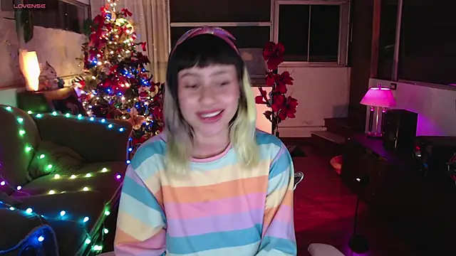 Aquamarinebubble online show from 12-17-24, 06:02