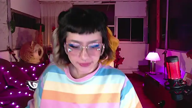 Aquamarinebubble online show from 03-20-25, 04:51