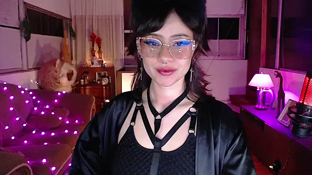 Aquamarinebubble online show from 10-15-25, 03:06