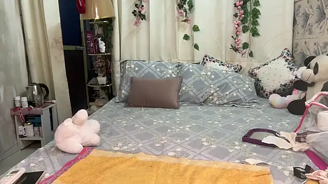 mahimagicdoll DESI online show from 09-27-25, 09:36