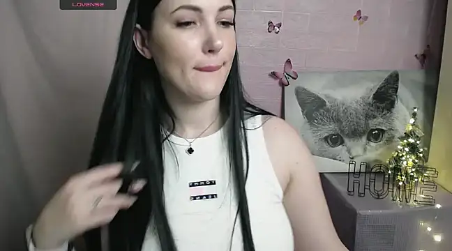 MisssShy  online show from 12-21-24, 06:12