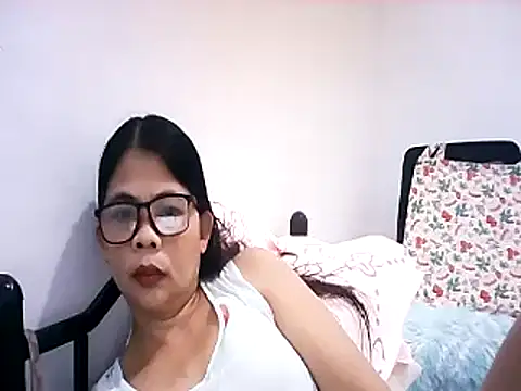 pinay milfxx online show from 11-29-25, 01:19
