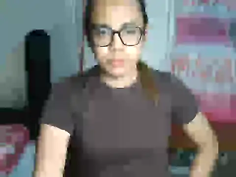 Snapshot of Your_PrettyGirlxxx chatting on 10-04-25, 11:30 Your PrettyGirlxxx online show from 10-04-25, 11:30