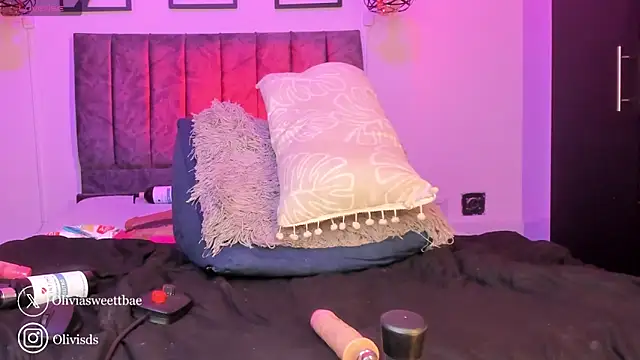 Olivia ds online show from 03-21-25, 07:55