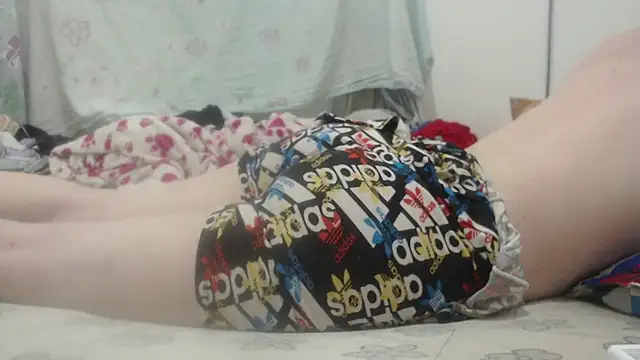 Kittywhiteass online show from 03-17-25, 08:18