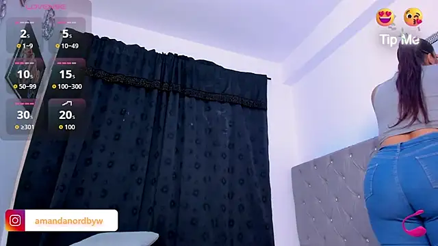 AmandaNordby  online show from 02-18-26, 10:28