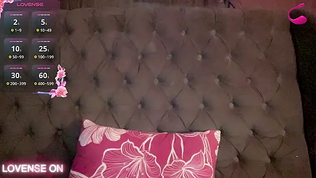 Snapshot of QUEEN_LILITH chatting on 03-02-26, 05:08 QUEEN LILITH online show from 03-02-26, 05:08