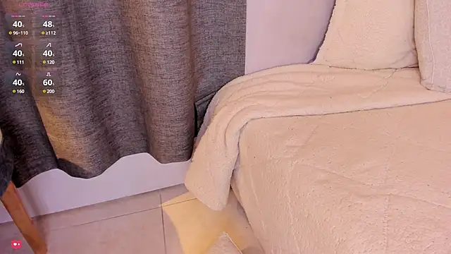 Assh lee  online show from 02-04-25, 03:36