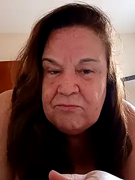Yaya Mineira online show from 01-10-25, 01:09