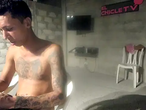EL-CHICLE-TV online show from 12-23-24, 04:01