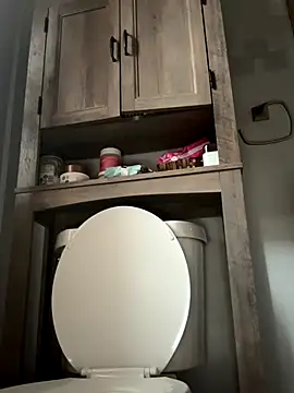 Snapshot of KcCumz19 chatting on 10-30-25, 02:40 KcCumz19 online show from 10-30-25, 02:40