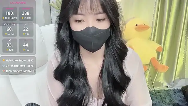 Mya Lee online show from 02-13-25, 10:33