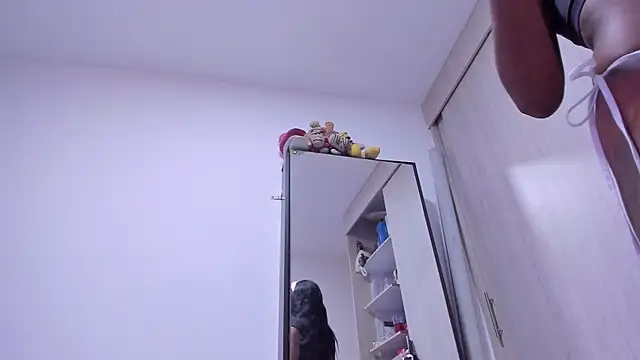 CuteEbony1 online show from 09-23-25, 06:11