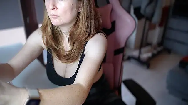 Exotic-Desire online show from 11-10-25, 10:36