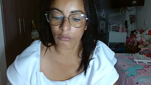 Snapshot of kateleyagrey chatting on 12-06-24, 12:12 kateleyagrey online show from 12-06-24, 12:12