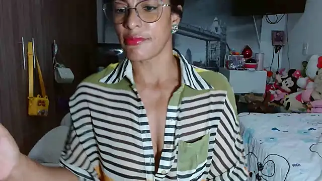 Snapshot of kateleyagrey chatting on 12-12-24, 02:26 kateleyagrey online show from 12-12-24, 02:26