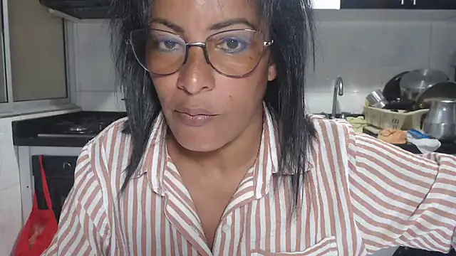 kateleyagrey online show from 10-17-25, 07:49