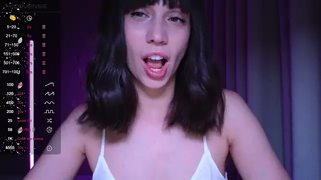 Alice Wonders online show from 10-17-25, 08:22