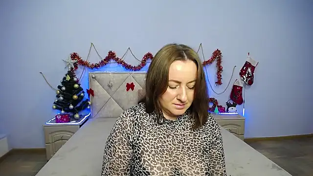 Snapshot of Abby_Taylorr chatting on 12-27-24, 07:18 Abby Taylorr online show from 12-27-24, 07:18