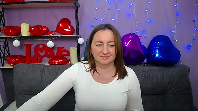 Snapshot of Abby_Taylorr chatting on 02-22-25, 01:46 Abby Taylorr online show from 02-22-25, 01:46
