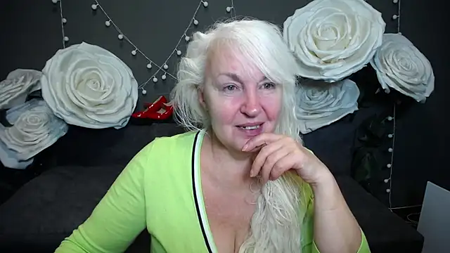 BlondyLeeBest online show from 11-14-25, 07:34