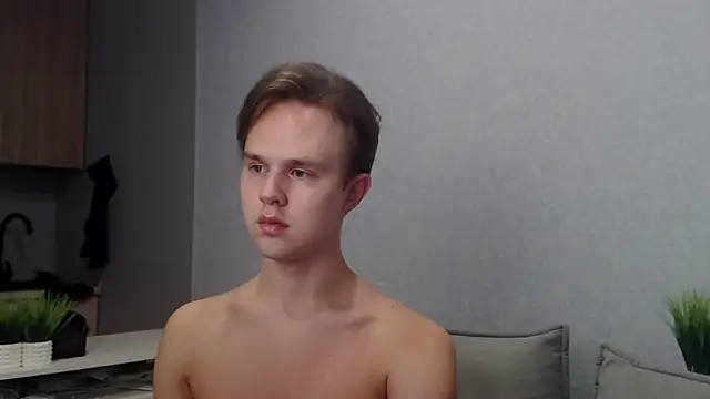 Snapshot of MartinMendez chatting on 11-02-25, 08:39 MartinMendez online show from 11-02-25, 08:39