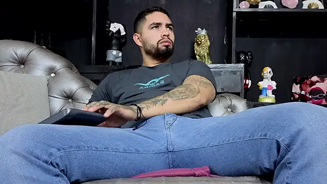 Snapshot of matteosantos chatting on 01-07-26, 12:07 matteosantos online show from 01-07-26, 12:07