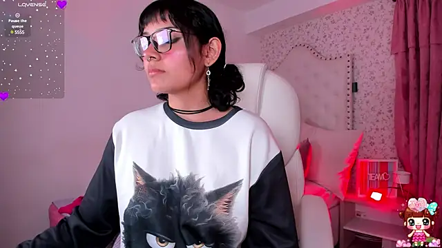 lucyycy online show from 02-26-25, 11:59