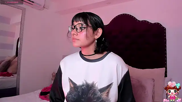 lucyycy online show from 02-27-25, 04:09