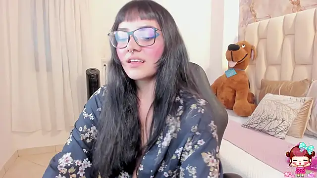 lucyycy online show from 11-04-25, 05:06